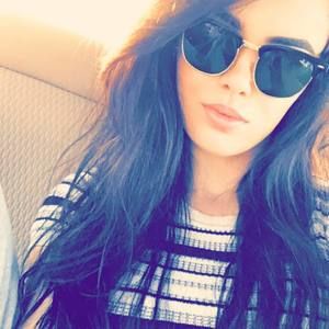 Meet your Posher, Aisha